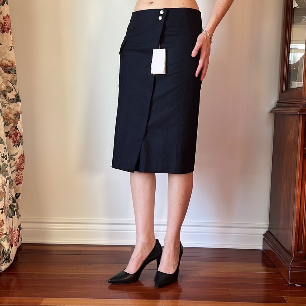 NWT - *RARE - Sample* Women's Tomorrowland Wrap Wool Skirt / Navy / Size 38